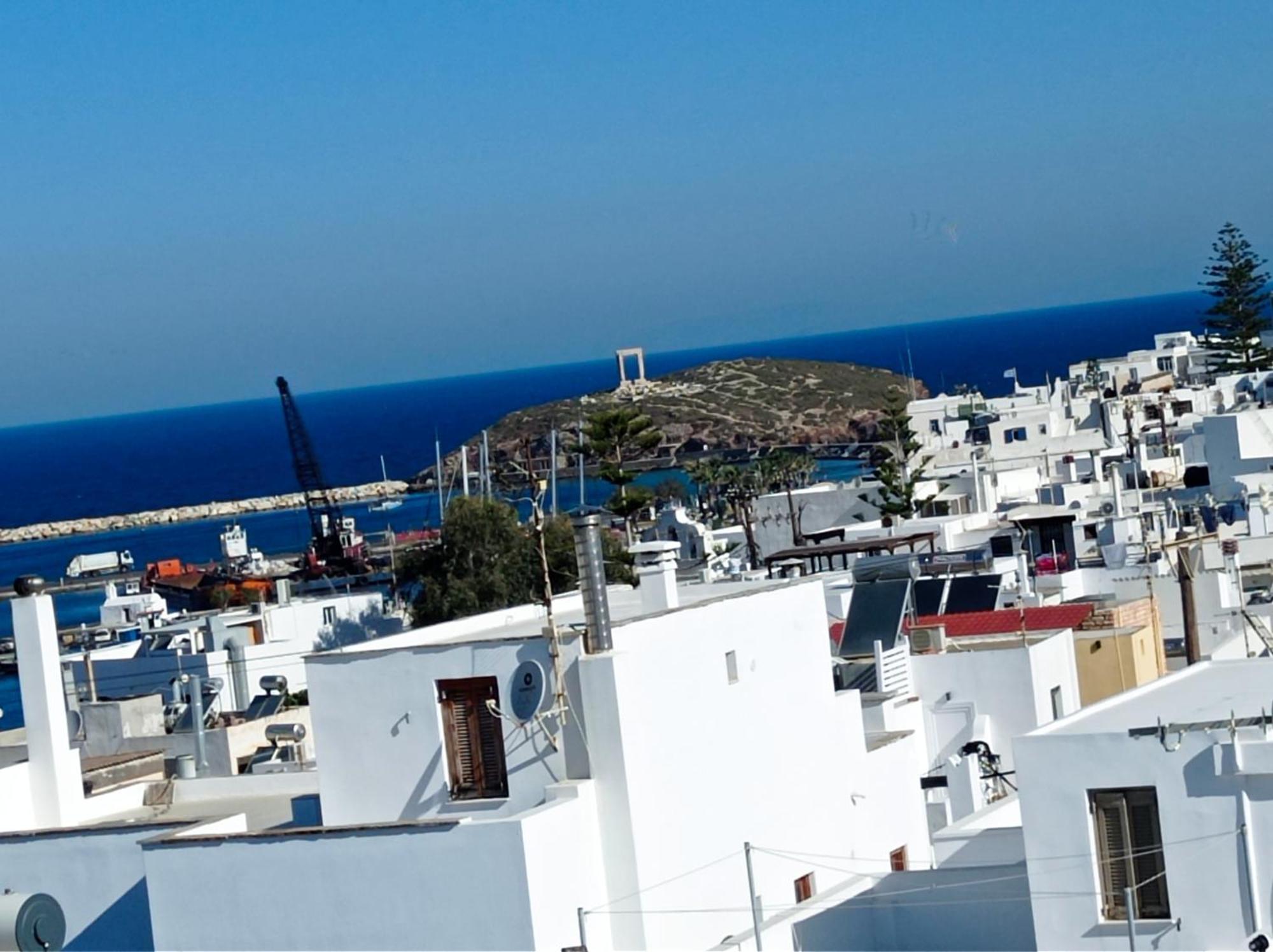 Вилла Gatis House Naxos City Экстерьер фото